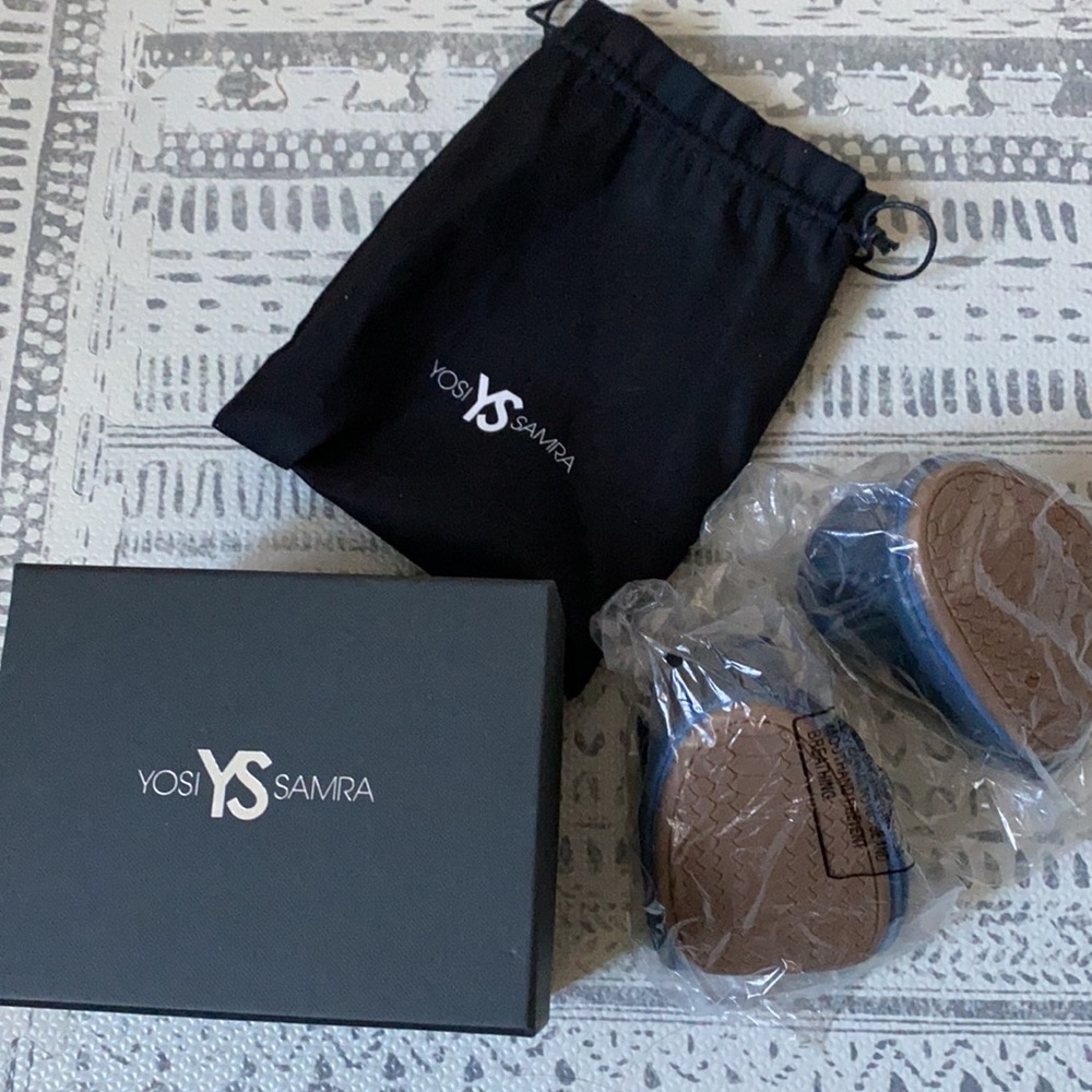 Yosi Samra Foldable Flats - Picture 3 of 6